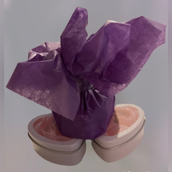 Rose & Crystal Candle - Love Manifested - Picture 3 of 5